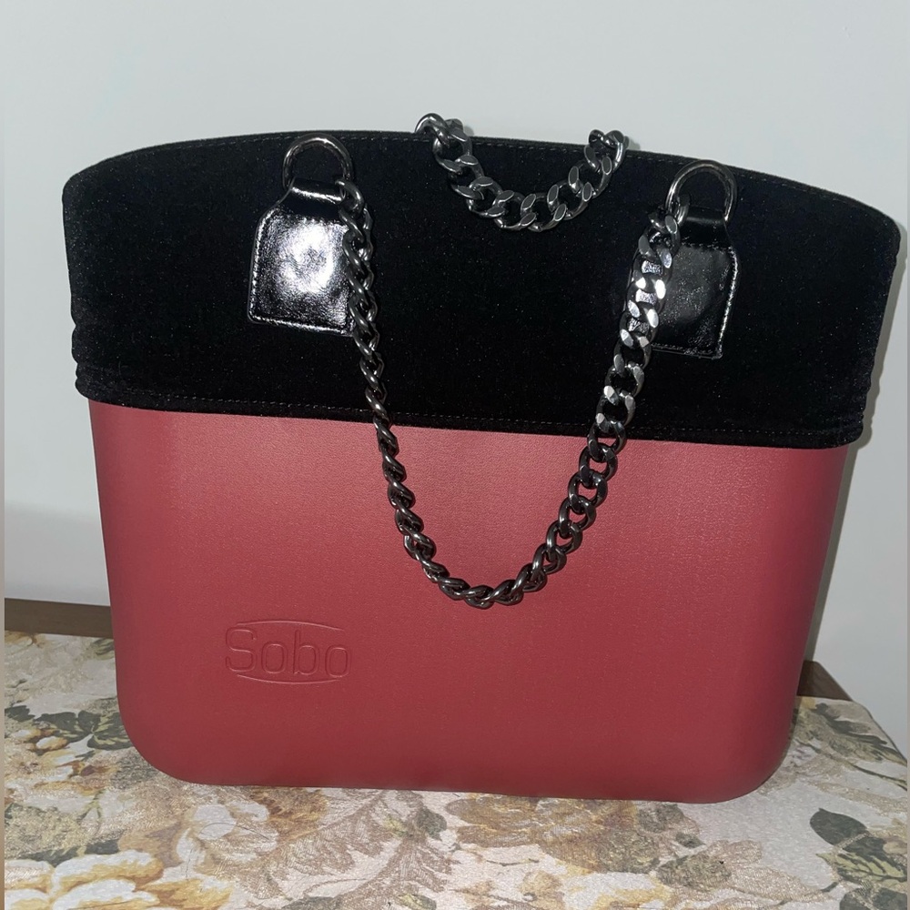NWOT Sobo Waterproof, Portable, Durable Tote